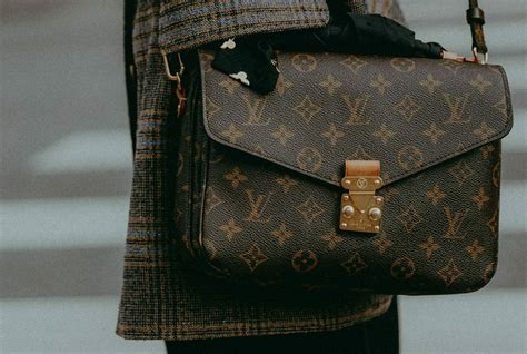 louis vuitton tas herkennen|9 Manieren om Neppe Louis Vuitton te Herkennen .